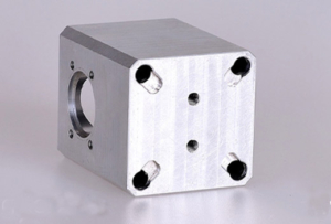 Rapid-CNC-Machining-camera-housing